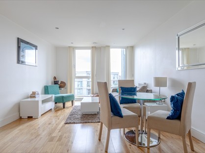 1 Bed Flat, The Crescent, SE8