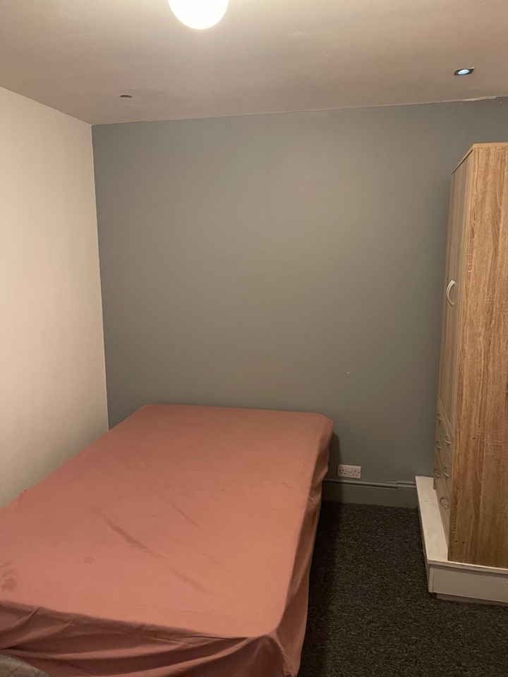 Additional image 8 of Room in a Shared House, Riverside, CB5, N1 7GU