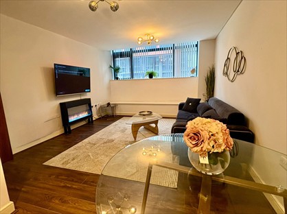 Room in a Shared Flat, Fabrick Square, B12
