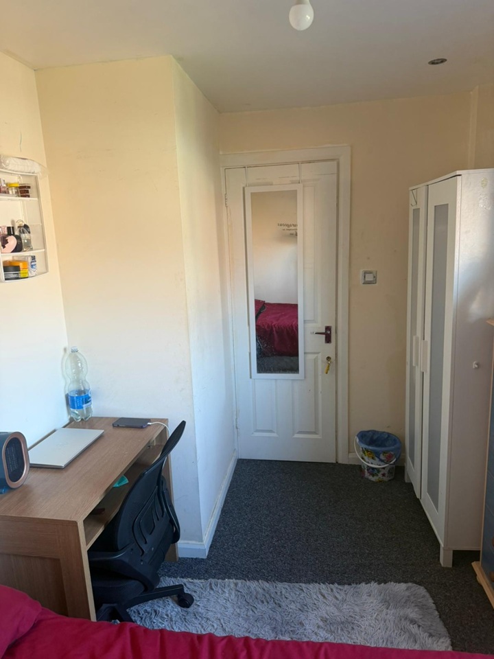 Additional image 3 of Room in a Shared House, Tucker Road, OX4, N1 7GU