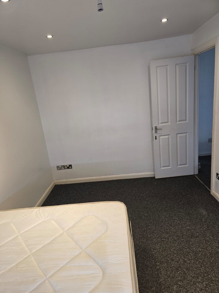 Additional image 7 of Room in a Shared House, Tucker Road, OX4, N1 7GU