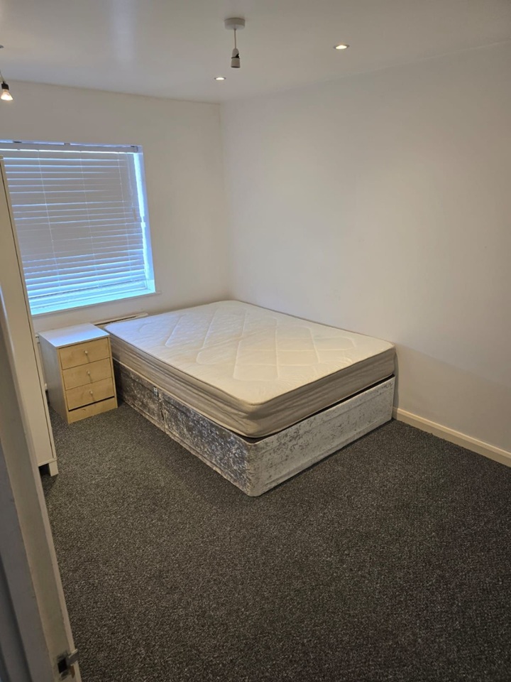 Additional image 9 of Room in a Shared House, Tucker Road, OX4, N1 7GU