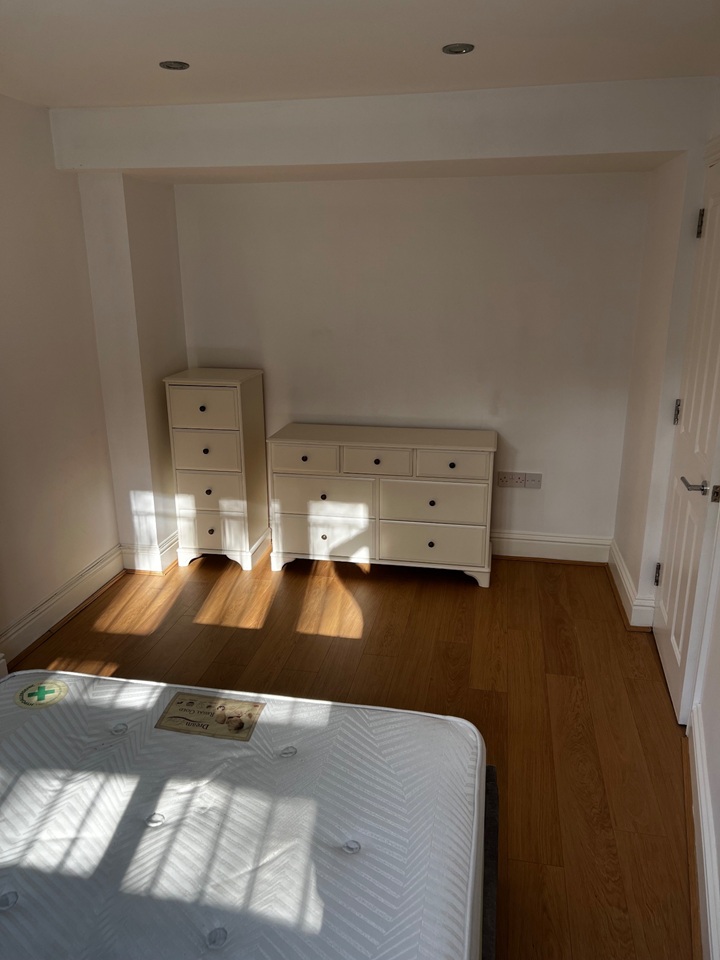 Additional image 8 of 2 Bed Flat, Alexandra Road, RG1, N1 7GU