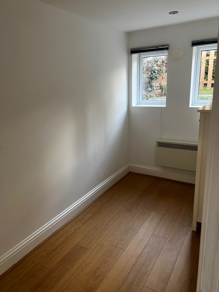 Additional image 10 of 2 Bed Flat, Alexandra Road, RG1, N1 7GU