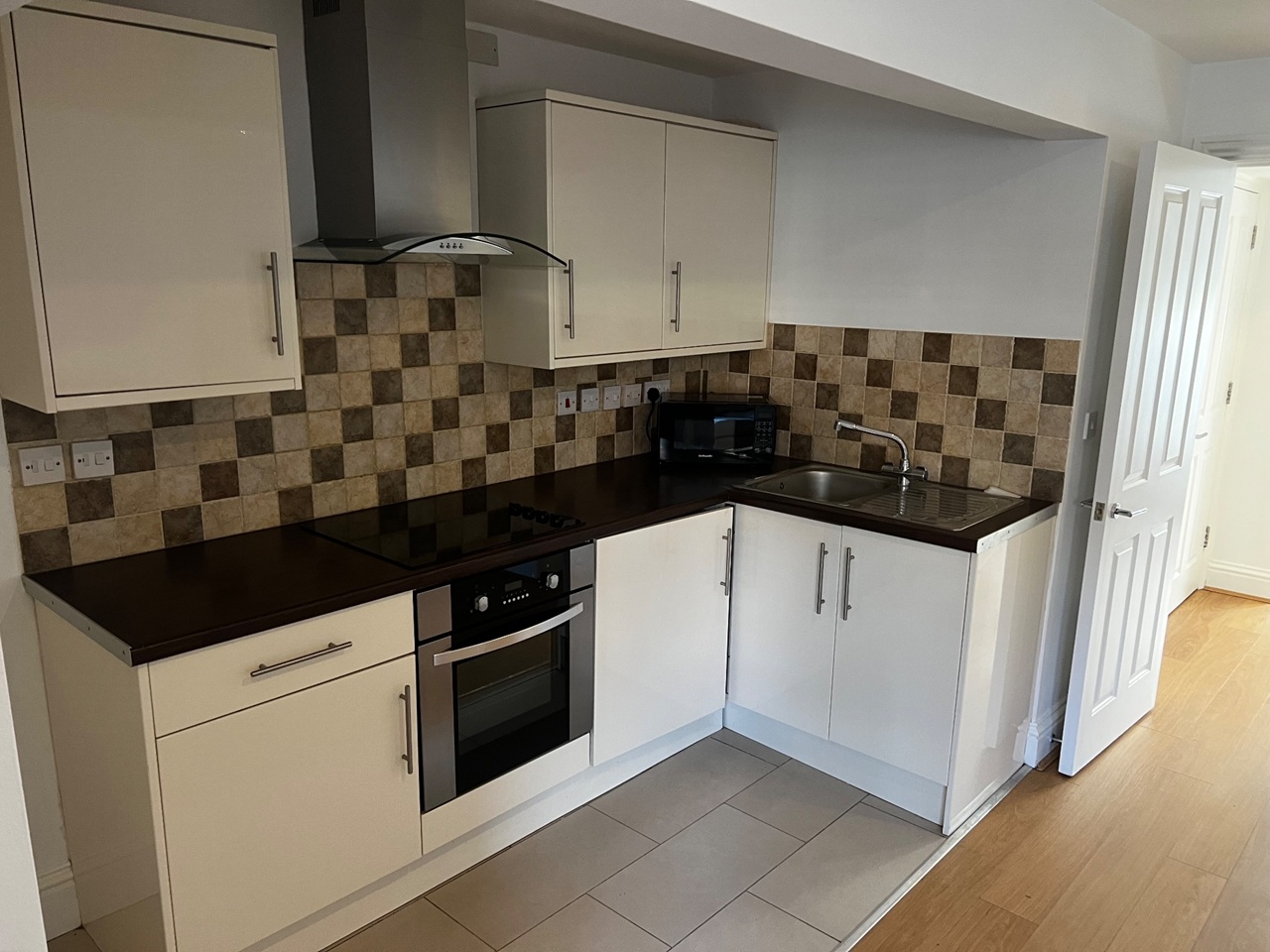 Additional image 5 of 2 Bed Flat, Alexandra Road, RG1, N1 7GU