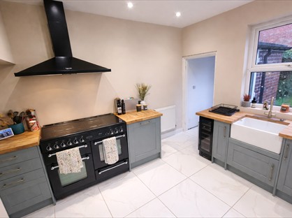 Room in a Shared House, Florence Road, S8
