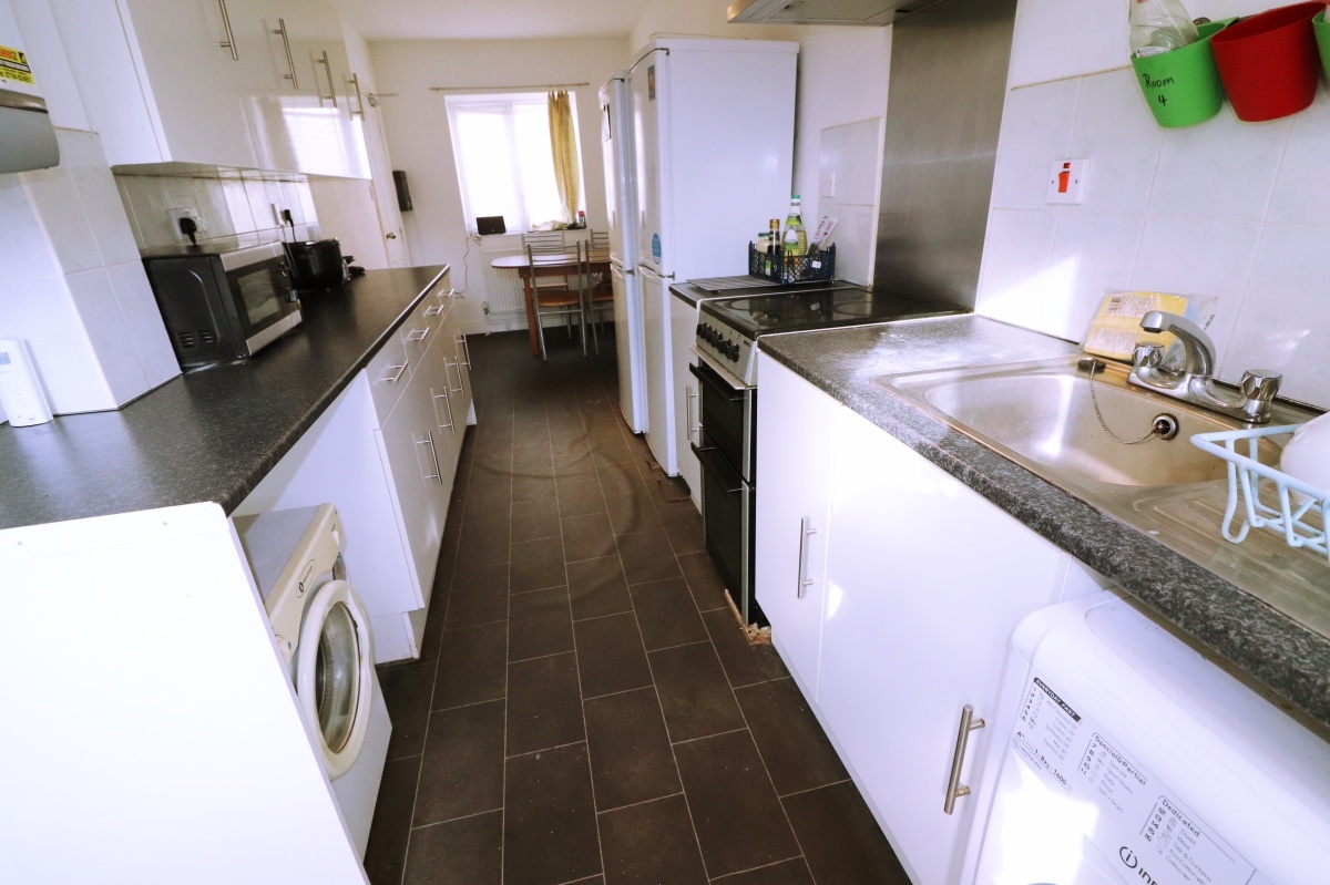 Additional image 5 of Room in a Shared House, Burnsall Grove, CV5, N1 7GU