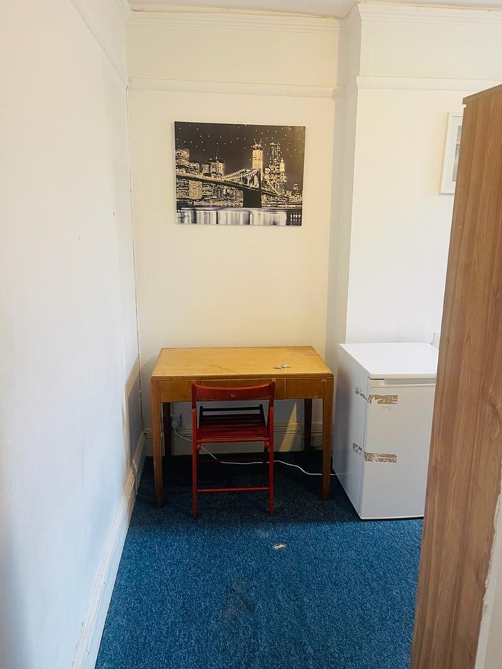 Additional image 4 of Room in a Shared House, Mill Road, CB1, N1 7GU