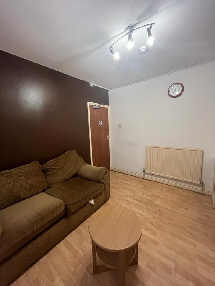 Additional image 21 of Room in a Shared House, Upper Gwydir Street, CB1, N1 7GU