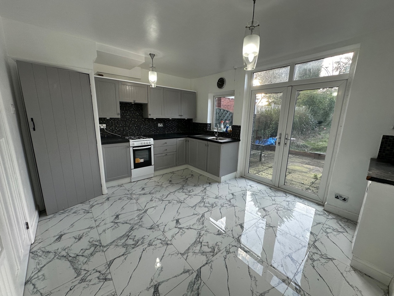 2 Bed Terraced House, Telfer Road, CV6, N1 7GU