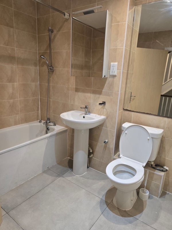 Additional image 6 of Room in a Shared House, Ringfort Road, CB4, N1 7GU