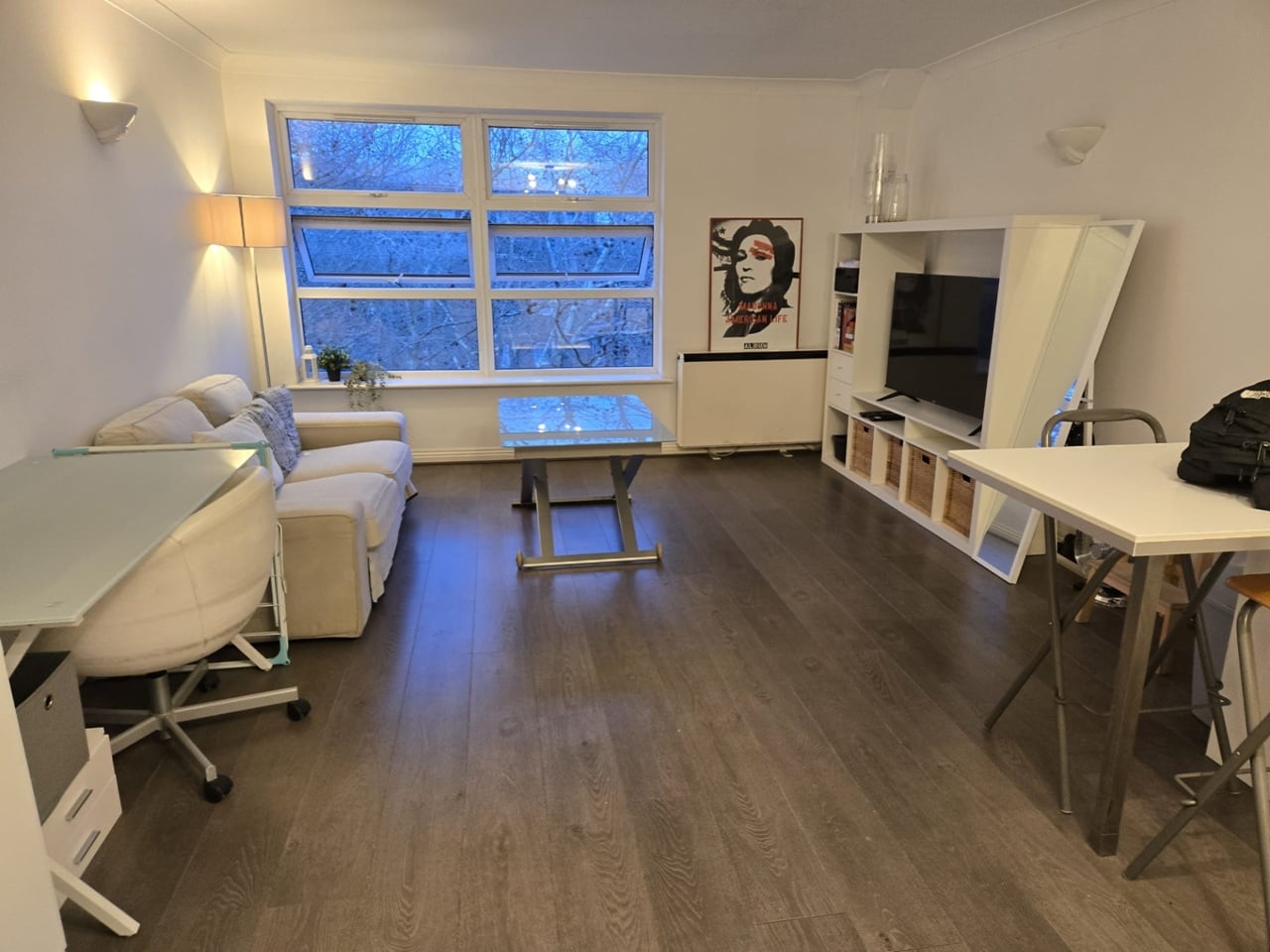 2 Bed Flat, Burrhill Court, SE16, N1 7GU