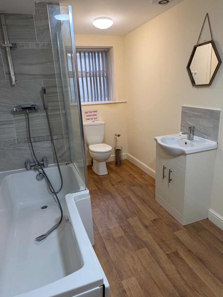 Additional image 10 of 1 Bed Flat, Arthington Terrace, LS10, N1 7GU