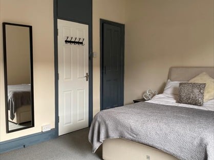 1 bed room for rent in Room in a Shared House, Wood St, CV21