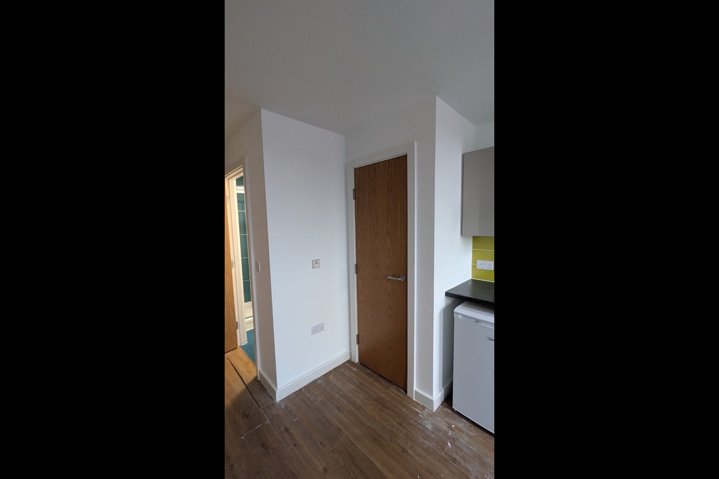 Additional image 2 of Studio Flat, Sovereign House, S1, N1 7GU