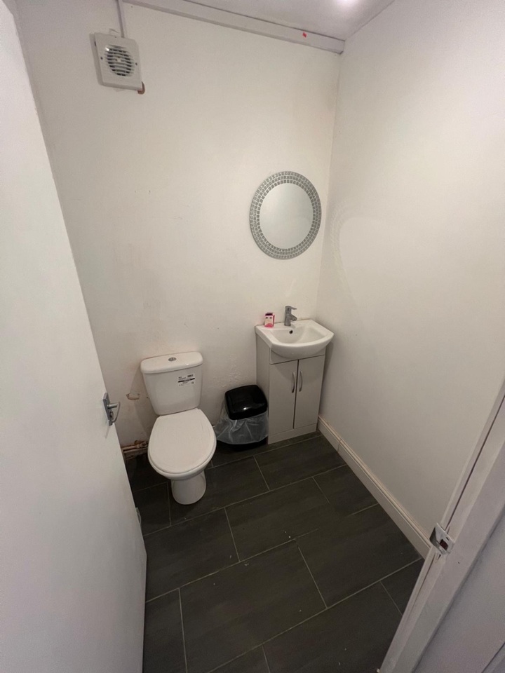 Additional image 8 of Room in a Shared House, London Road, DE1, N1 7GU