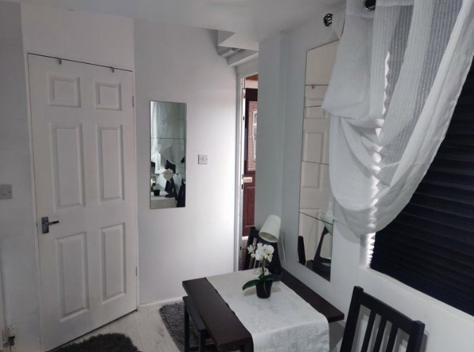 Additional image 6 of Studio Flat, Uppingham Gardens, NG2, N1 7GU