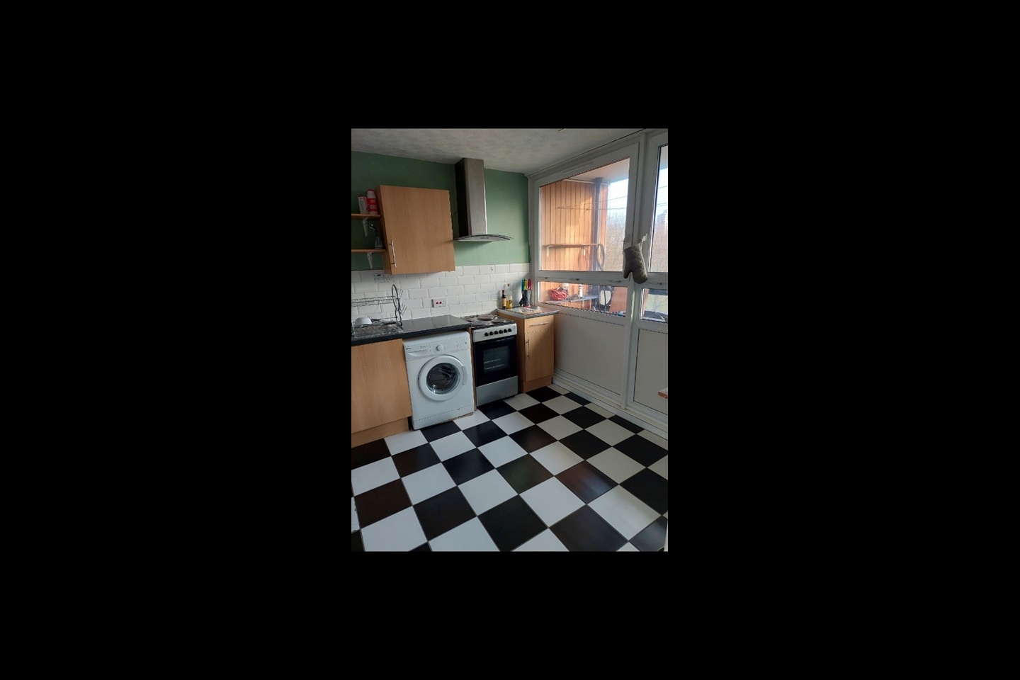 Additional image 4 of Room in a Shared Flat, Trevelyan House, SE5, N1 7GU