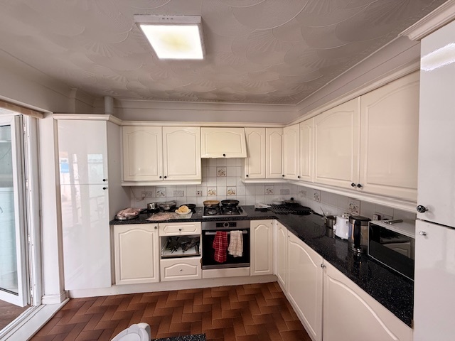 Additional image 8 of 4 Bed Semi-Detached House, Satchfield Crescent, BS10, N1 7GU