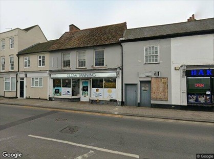 2 Bed Flat, London St, KT16