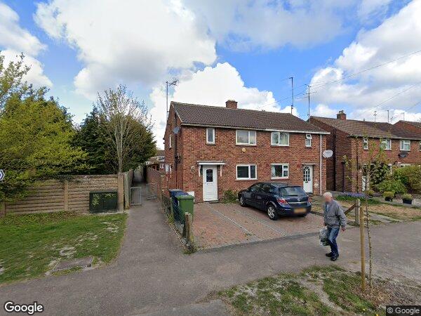 3 Bed Semi-Detached House, Wulfstan Way, CB1, N1 7GU