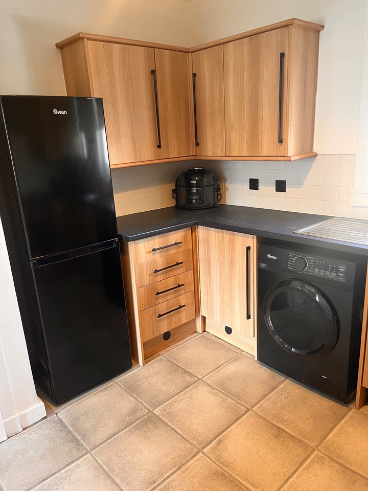 Additional image 3 of 2 Bed Flat, Dunrod St, G32, N1 7GU
