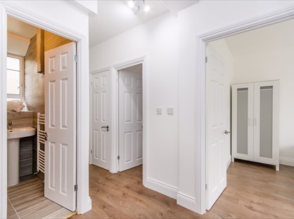 3 Bed Flat, India Way, W12