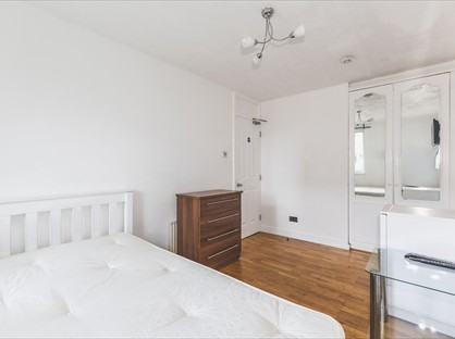 Room in a Shared House, Dowdeswell Close, SW15