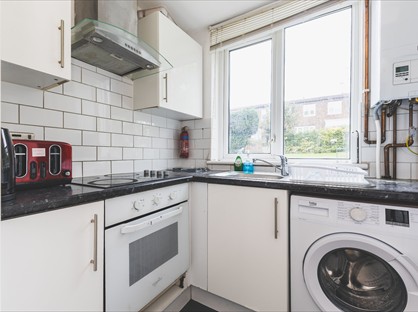 Room in a Shared House, Dowdeswell Close, SW15
