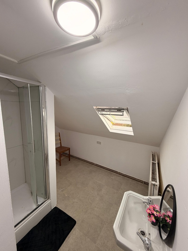 Additional image 4 of Room in a Shared House, Stratford St, CV2, N1 7GU