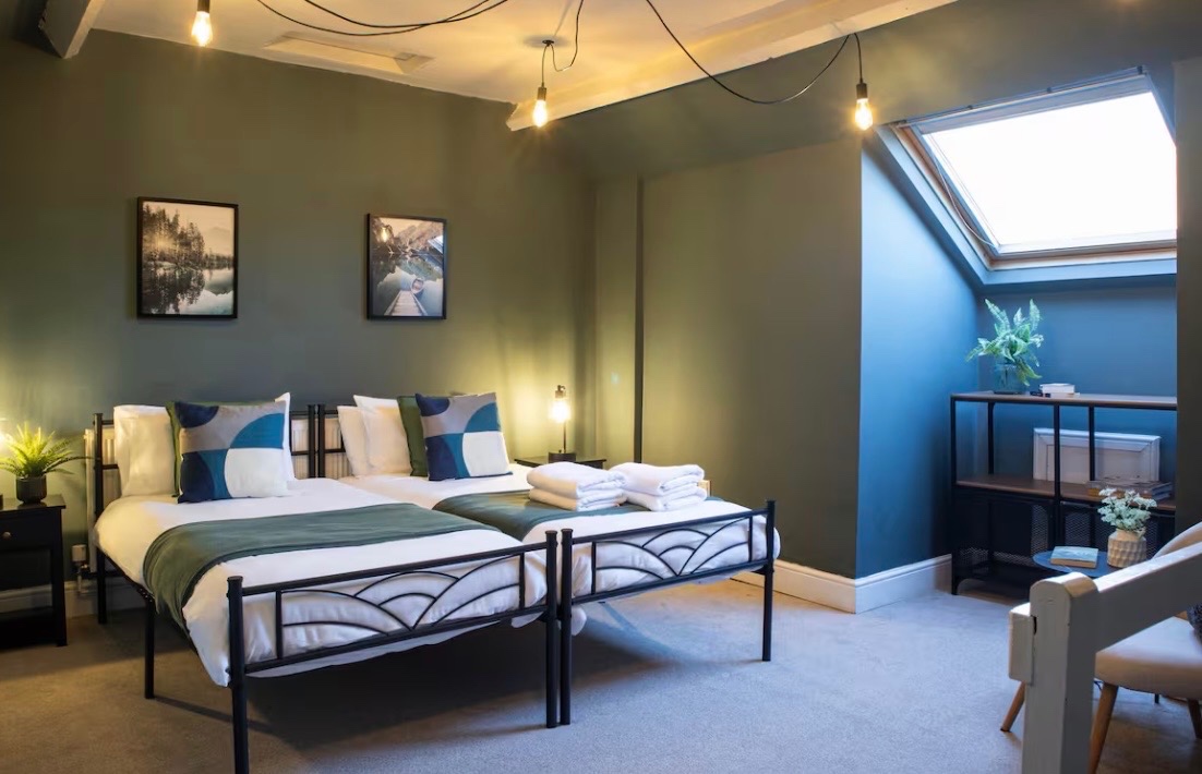 3 Bed Semi-Detached House, Hamilton Road, S5, N1 7GU