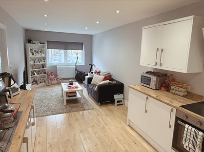 1 Bed Flat, Western Road, LE3