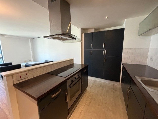 Additional image 3 of 2 Bed Flat, Mount Pleasant, L3, N1 7GU