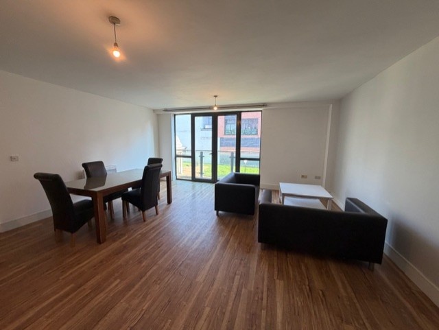 Additional image 9 of 2 Bed Flat, Mount Pleasant, L3, N1 7GU