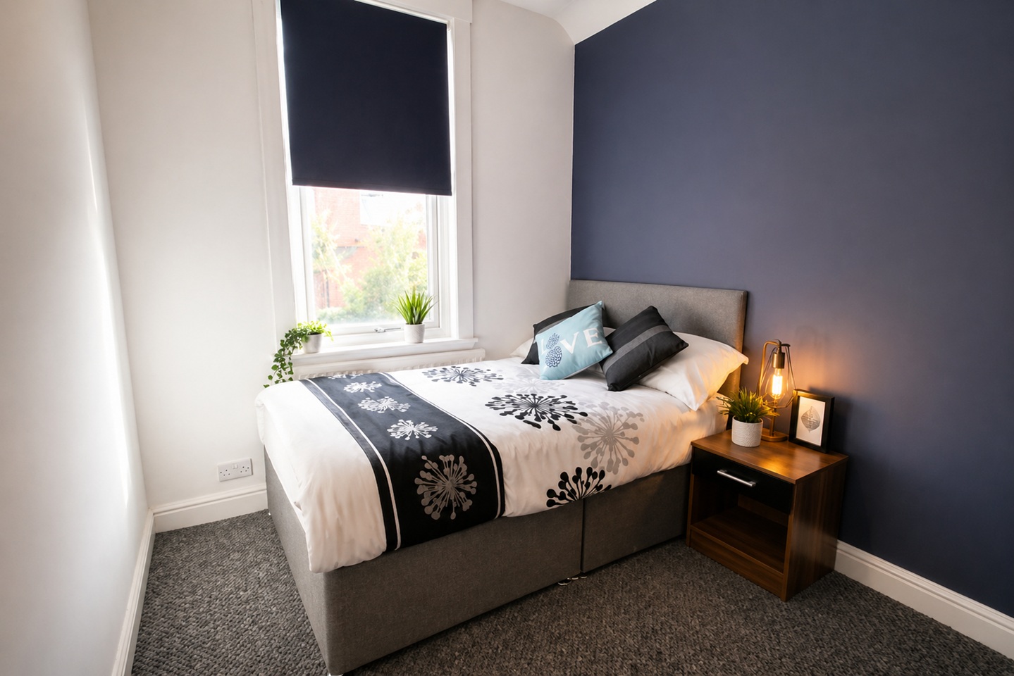 Room in a Shared House, Bramley Road, LE3 photo 3