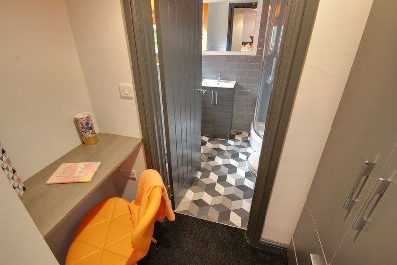 Additional image 3 of Room in a Shared House, Danvers Road, LE3, N1 7GU