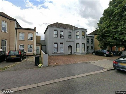 Room in a Shared House, Aldborough Road, IG3