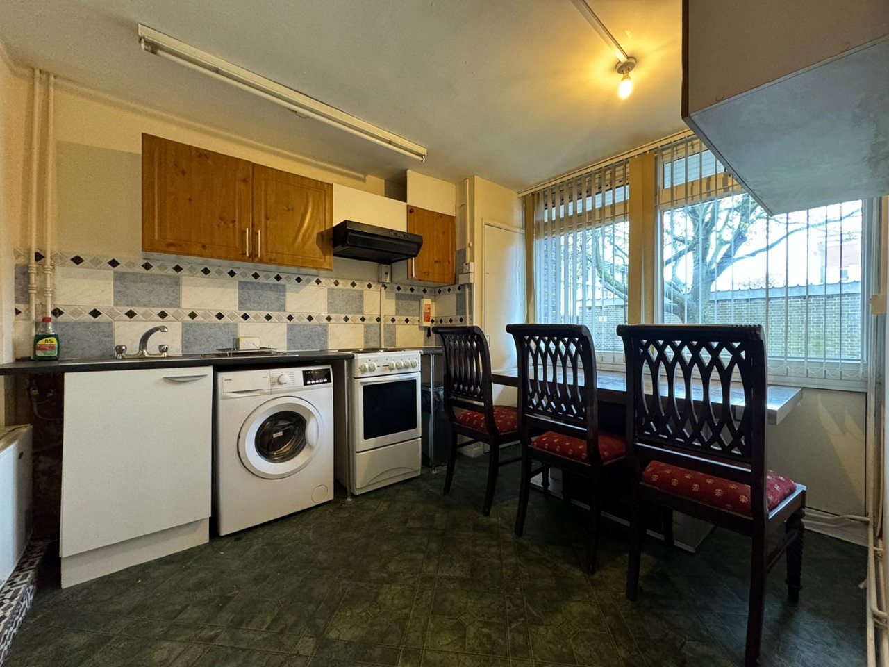 Additional image 3 of 3 Bed Flat, Preachers Lane, OX1, N1 7GU