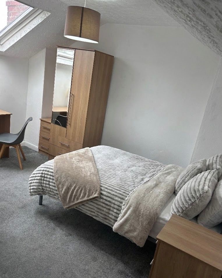 Additional image 4 of Room in a Shared House, Thyra Grove, NG9, N1 7GU