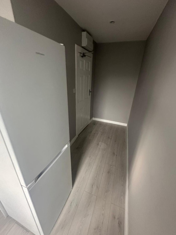 Additional image 11 of Studio Flat, Courtland Road, OX4, N1 7GU