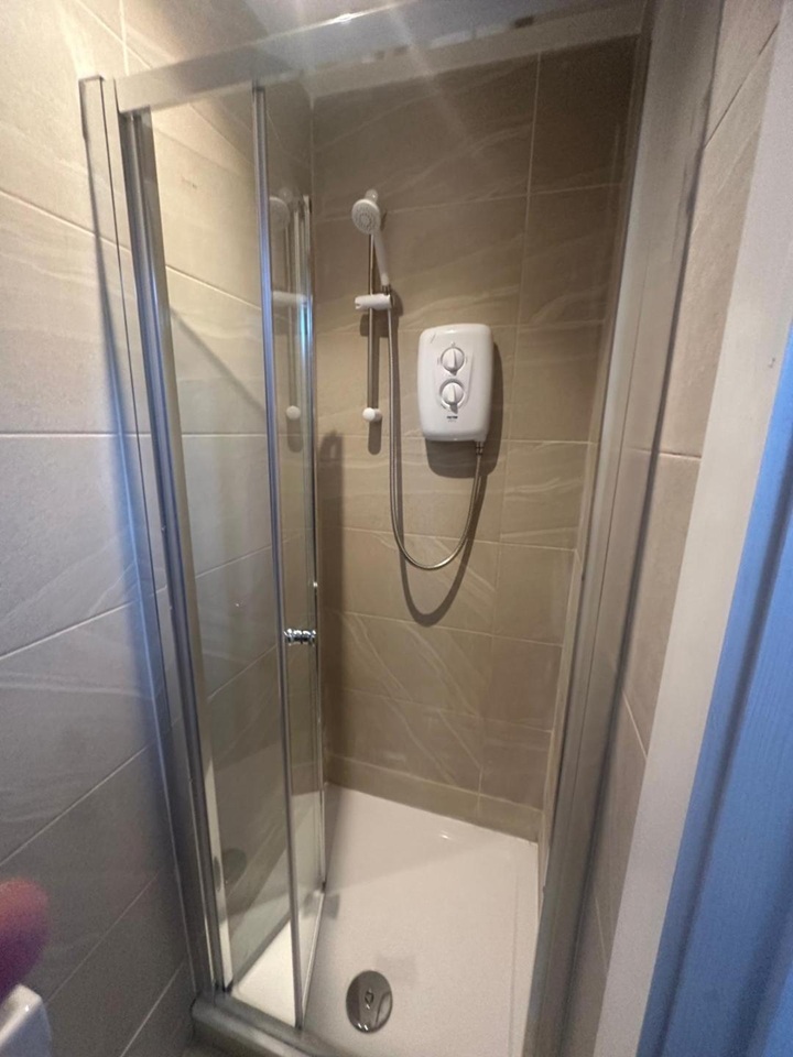 Additional image 32 of Studio Flat, Courtland Road, OX4, N1 7GU