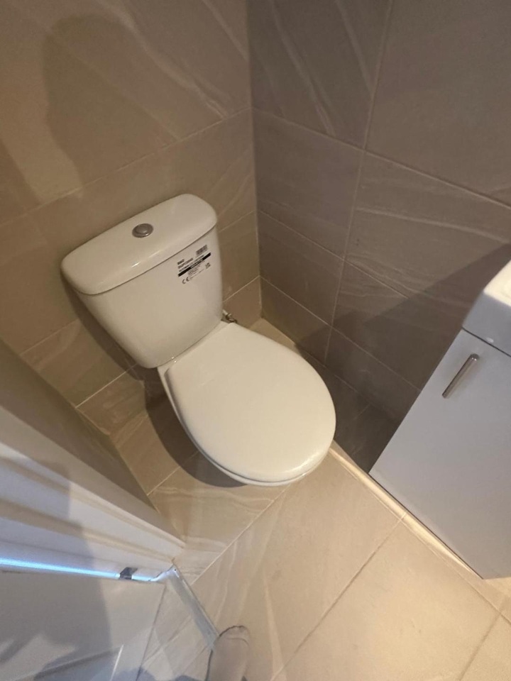 Additional image 33 of Studio Flat, Courtland Road, OX4, N1 7GU