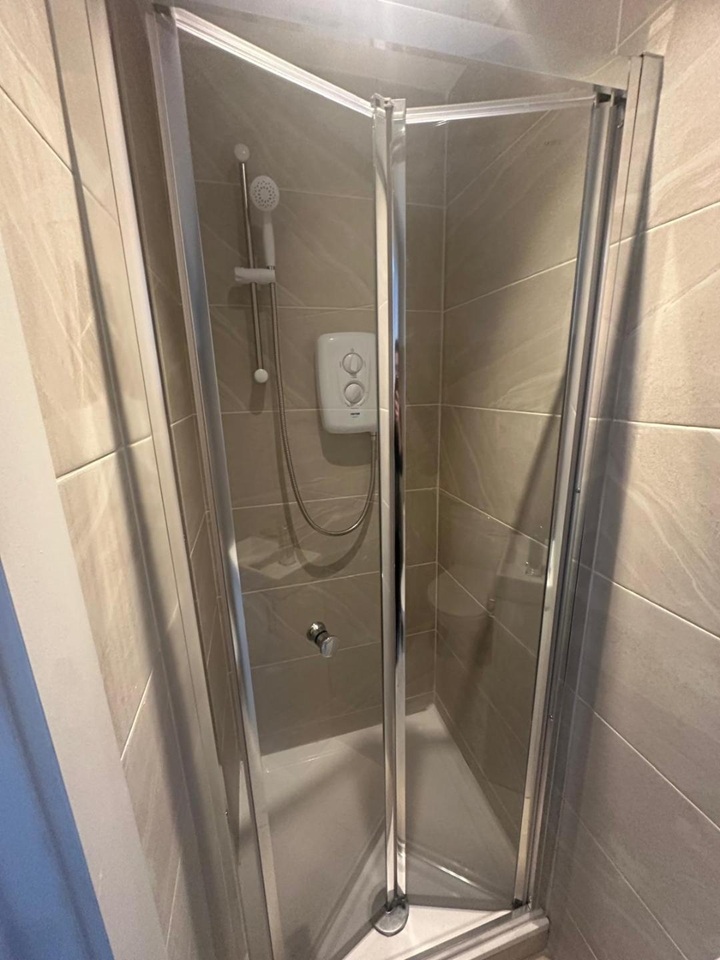 Additional image 37 of Studio Flat, Courtland Road, OX4, N1 7GU