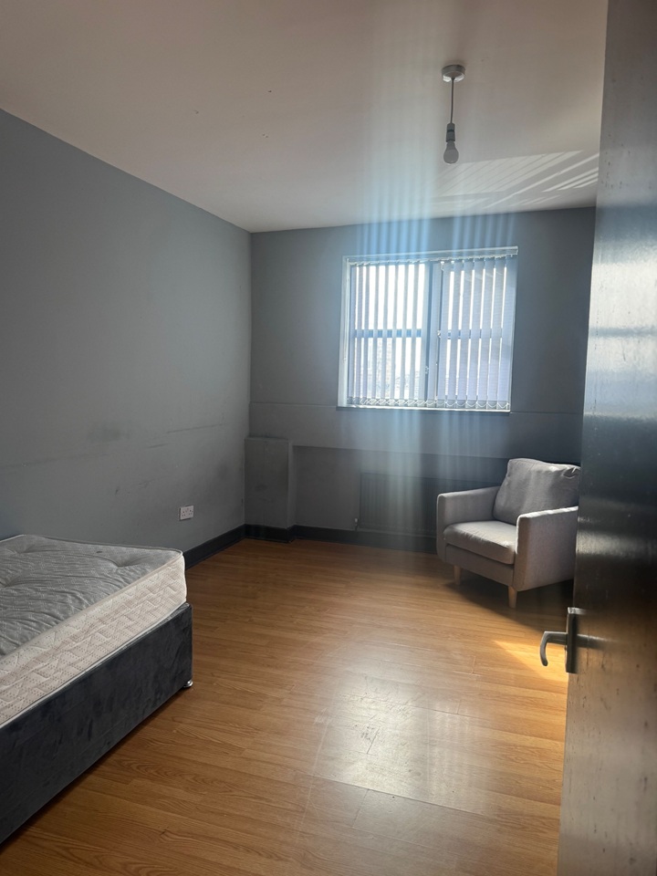 2 Bed Flat, College Road, S60, N1 7GU