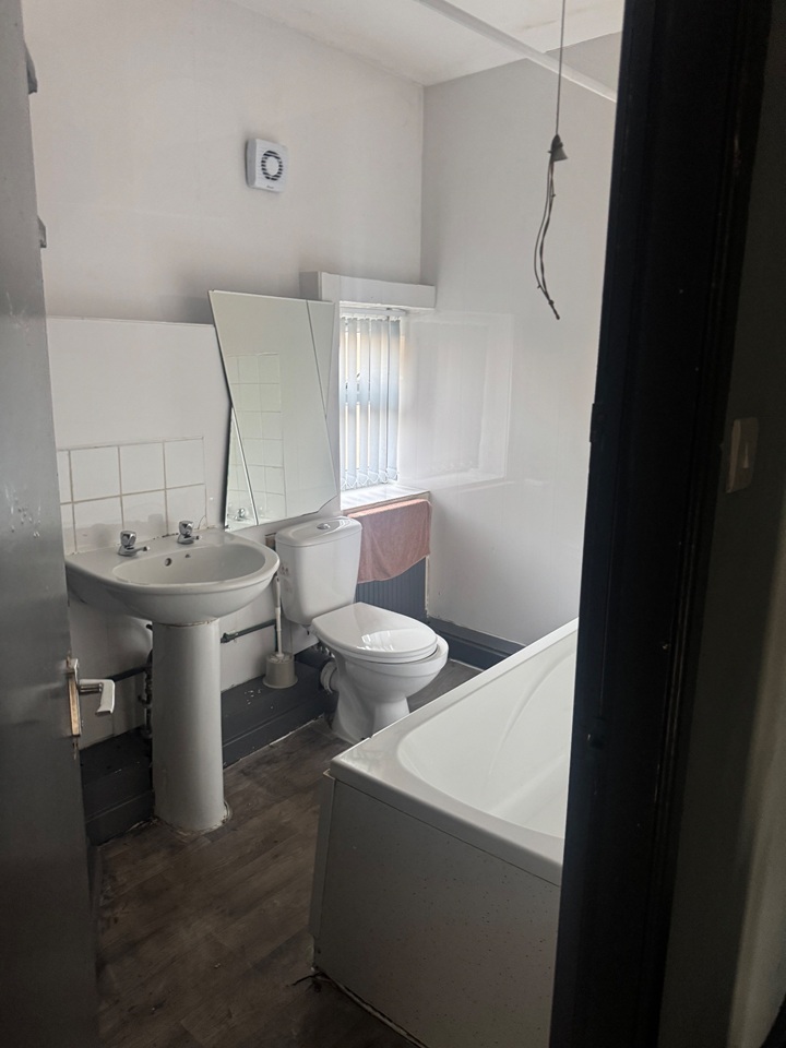 Additional image 3 of 2 Bed Flat, College Road, S60, N1 7GU