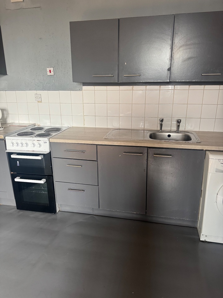 Additional image 5 of 2 Bed Flat, College Road, S60, N1 7GU