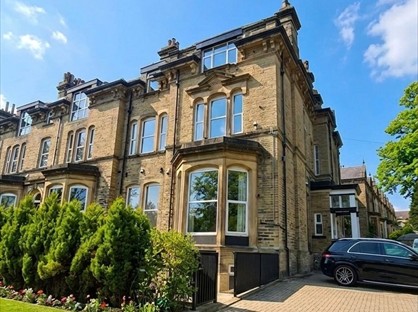 1 Bed Flat, North Park Road, BD9
