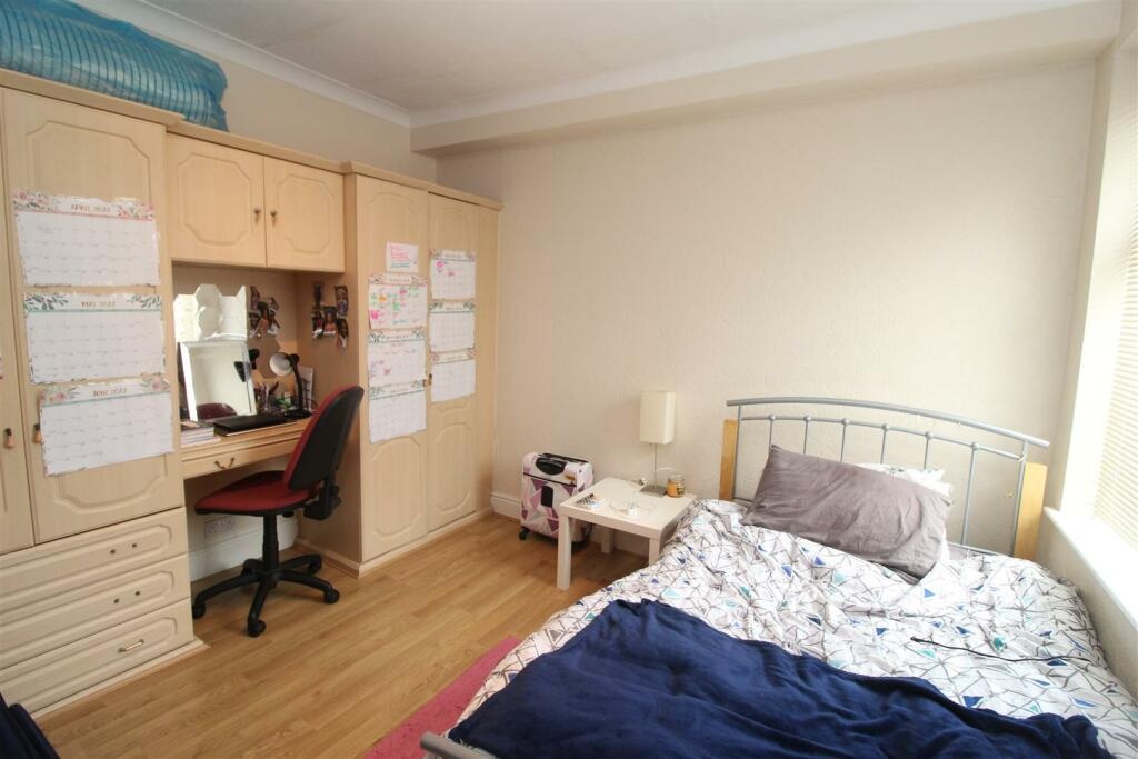Additional image 3 of 2 Bed Flat, Soberton Avenue, CF14, N1 7GU