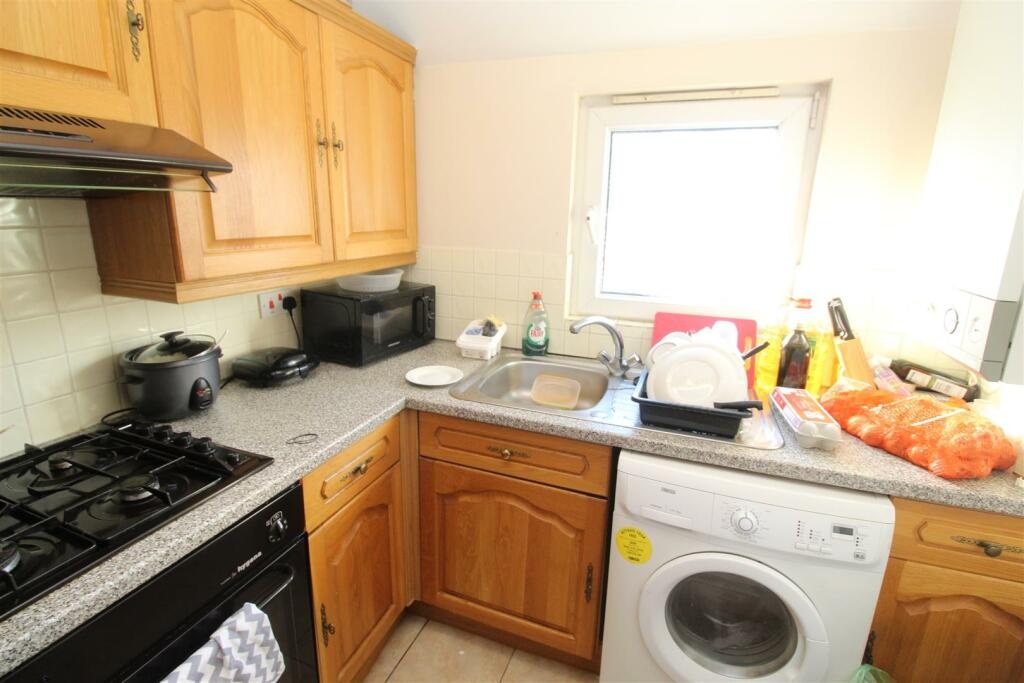 Additional image 4 of 2 Bed Flat, Soberton Avenue, CF14, N1 7GU