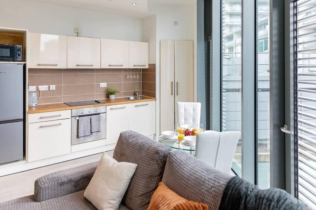 Additional image 7 of 2 Bed Flat, Solly Place, S1, N1 7GU